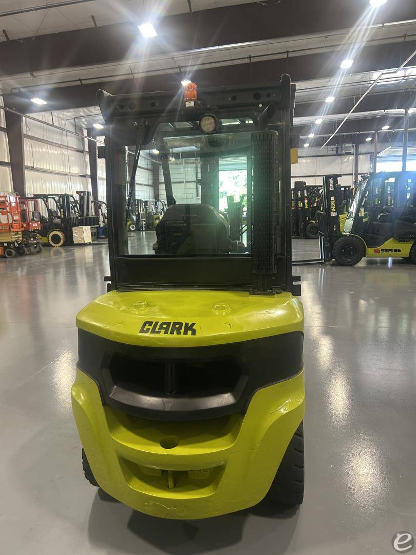 2020 Clark S30D