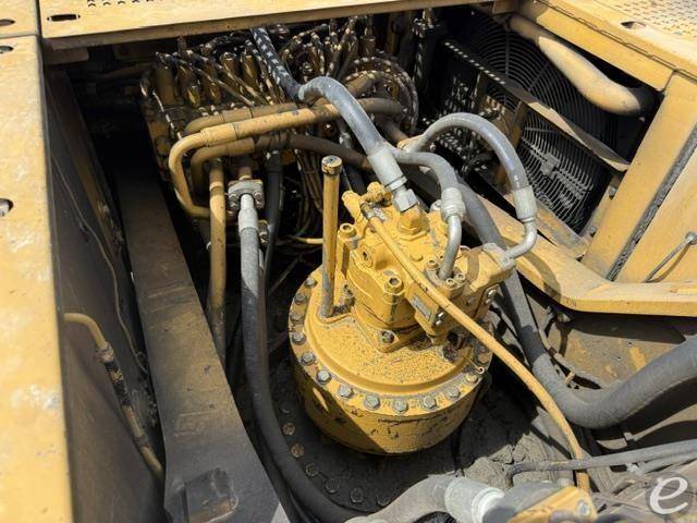 2006 Cat 330CL