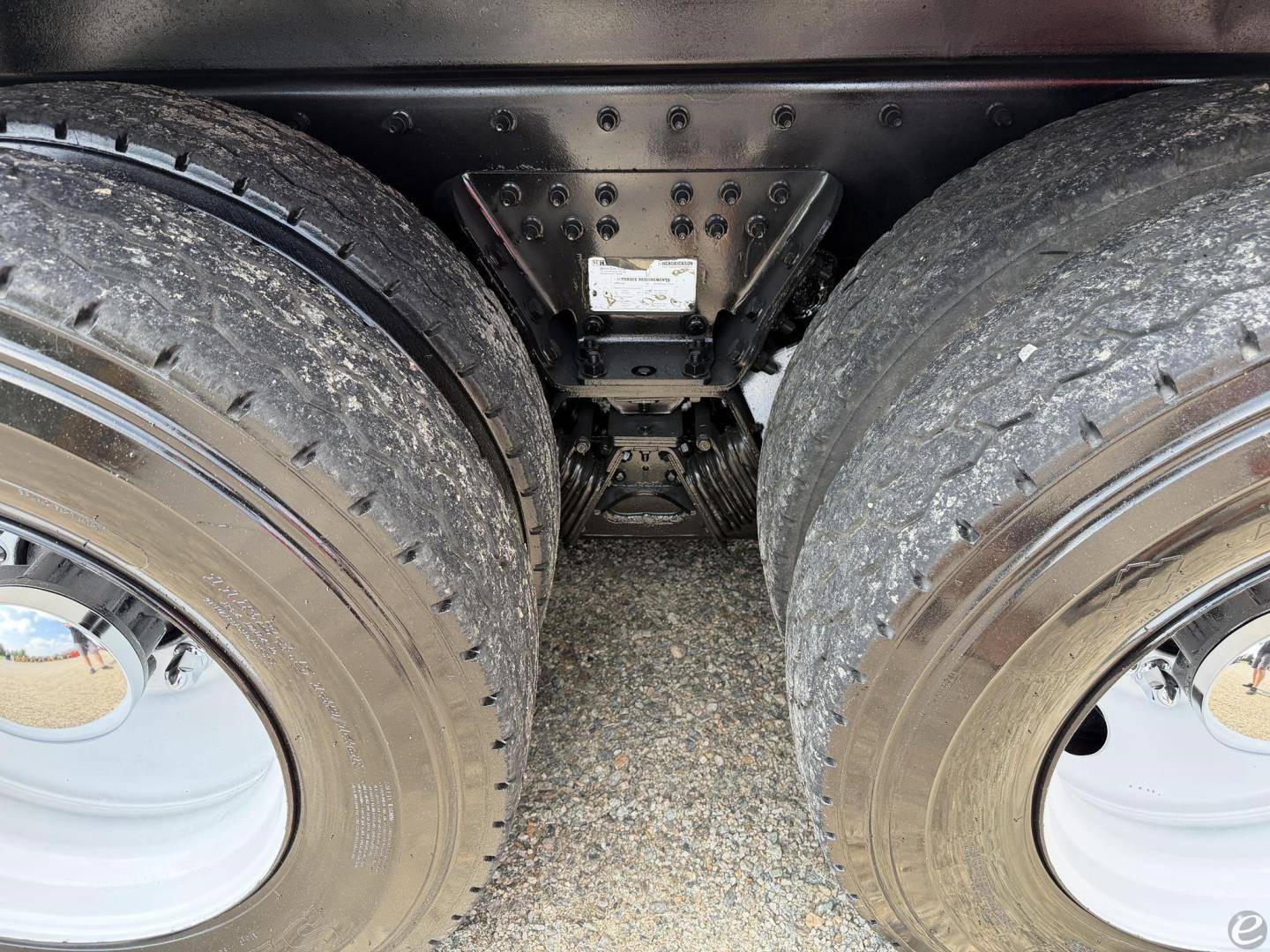 2016 Freightliner 122SD