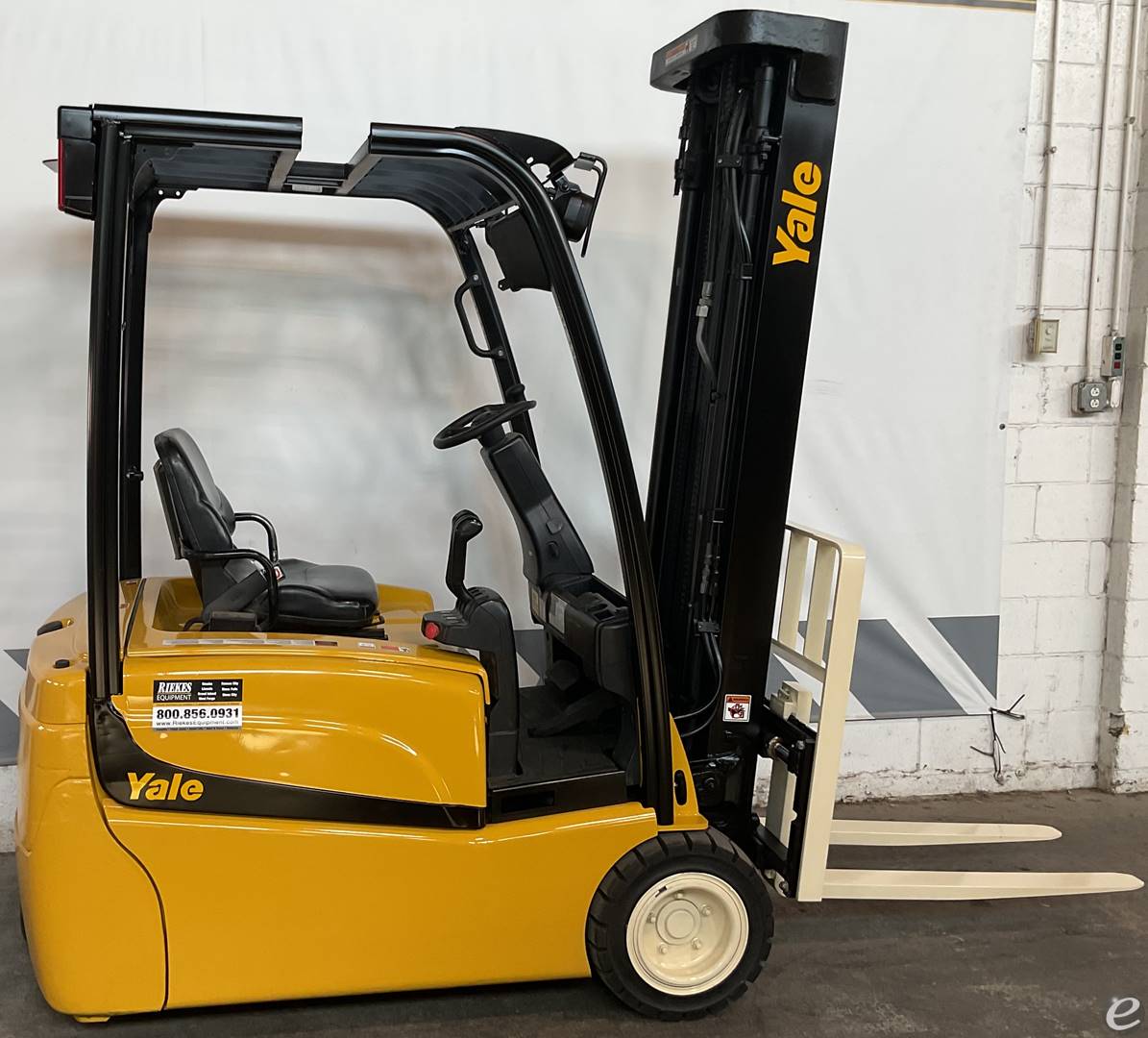 2020 Yale ERP040VT