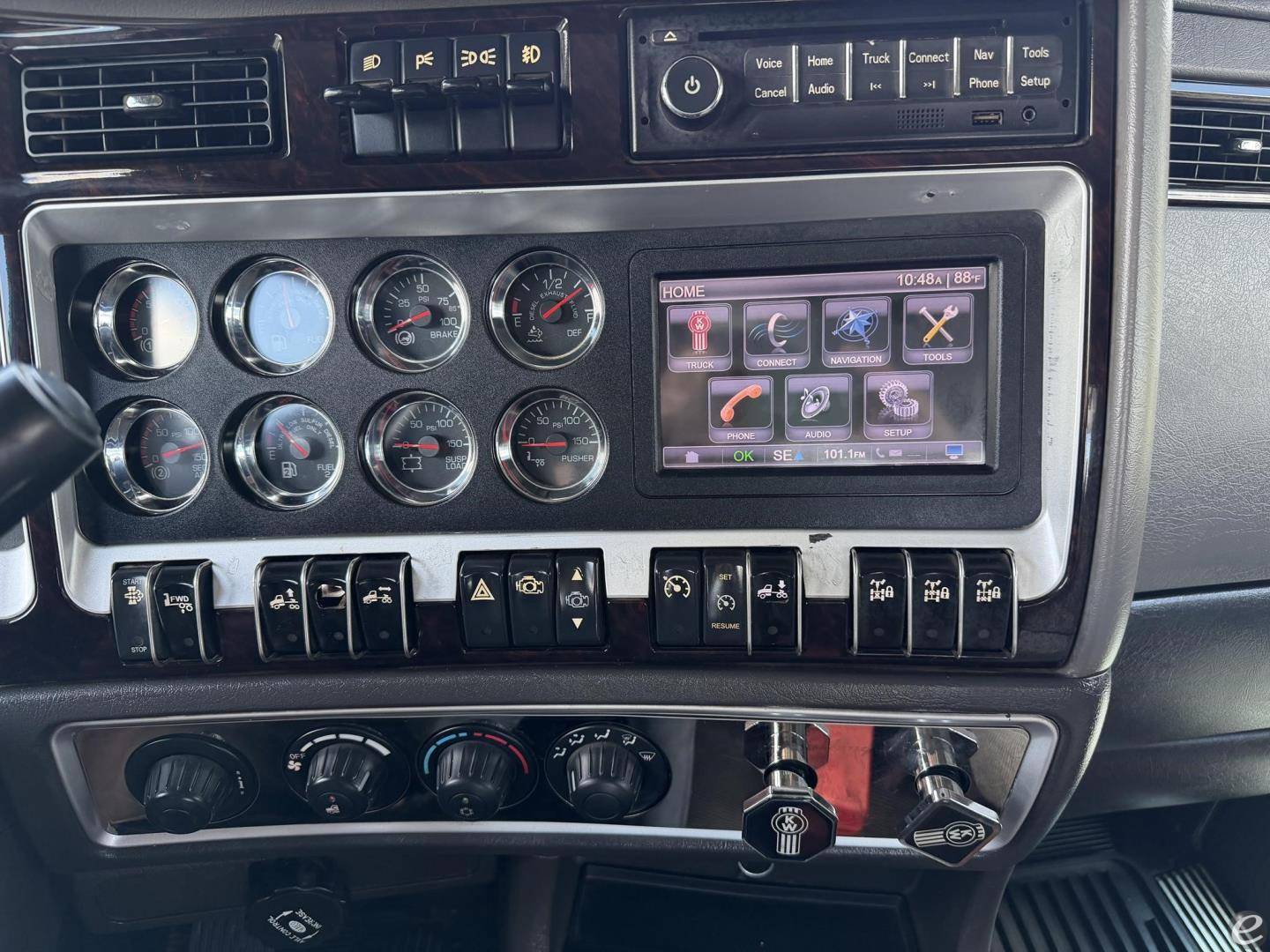 2013 Kenworth W900