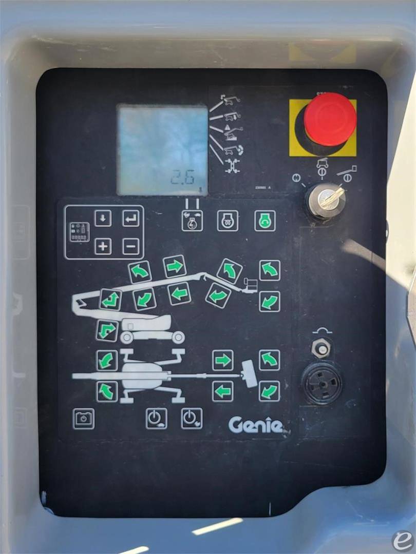 2015 Genie ZX135/70