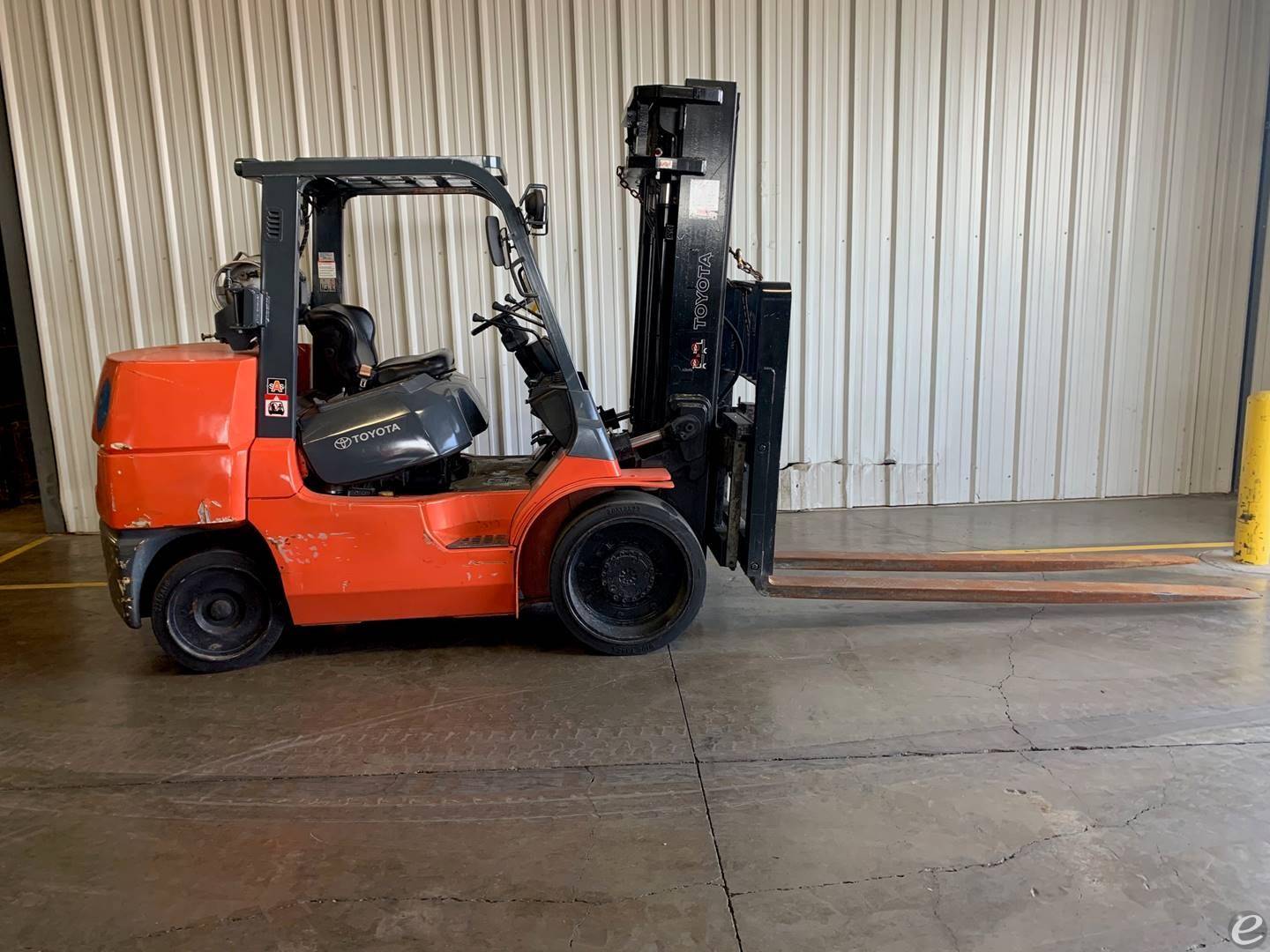 2002 Toyota 7FGCU70 LP Gas Forklift...