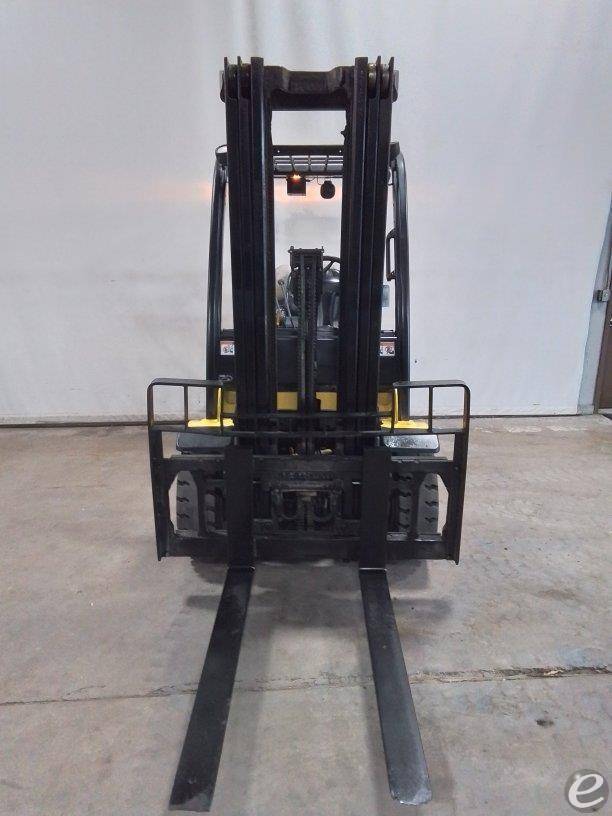 2016 Yale GLP060VX