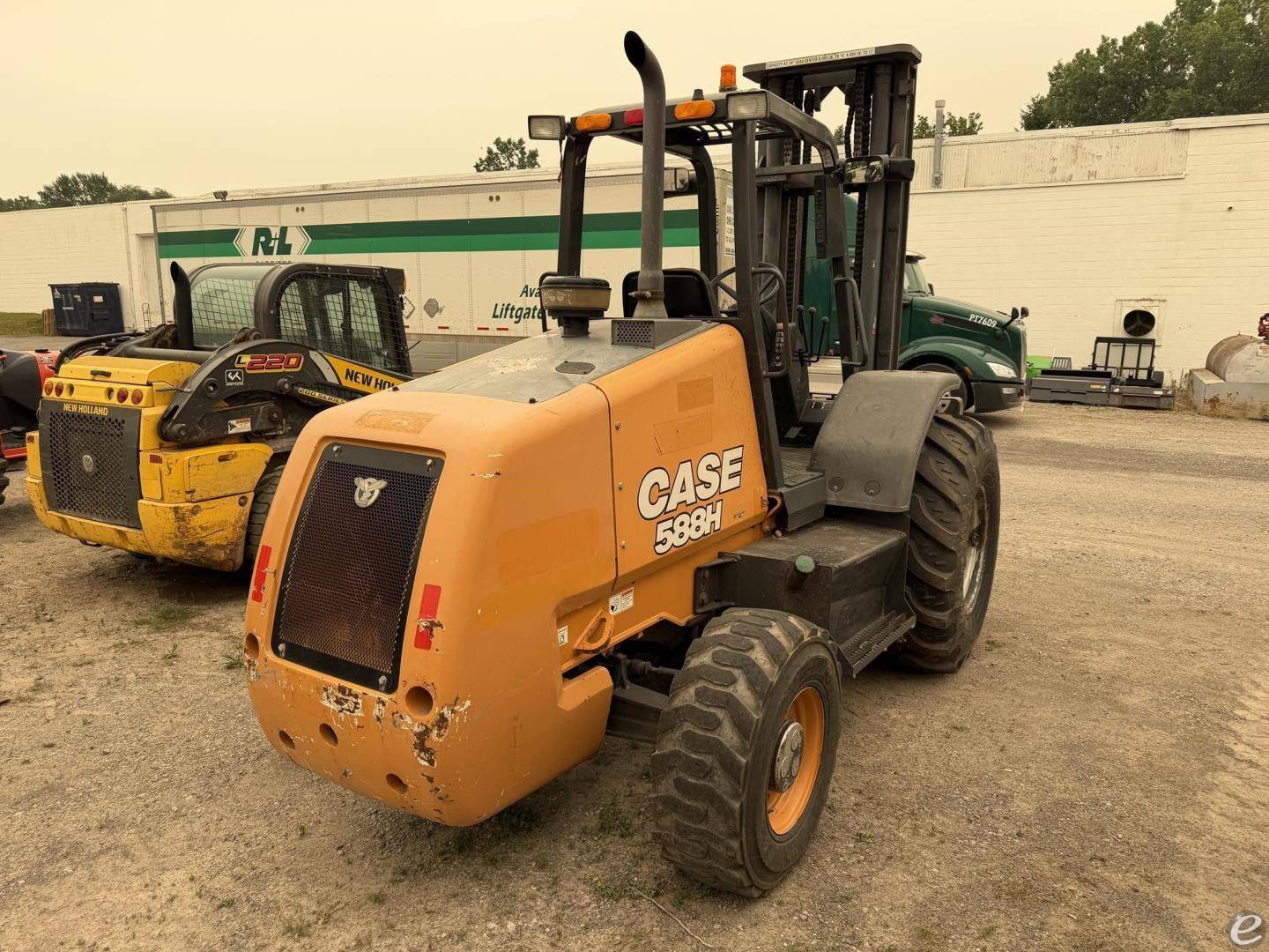 2020 Case 588H