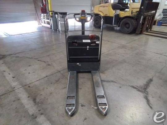 2018 Unicarriers WLXT2W7S22V Electric Forklift - 123Forklift