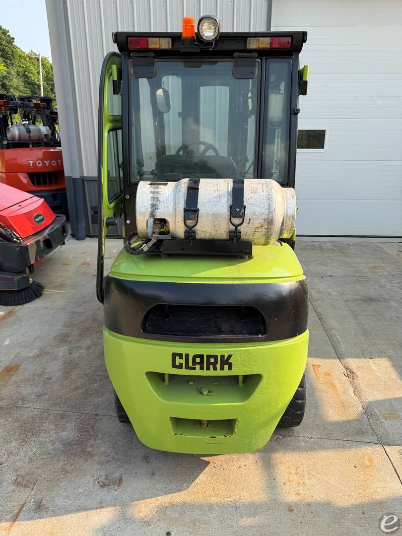 2014 Clark C35