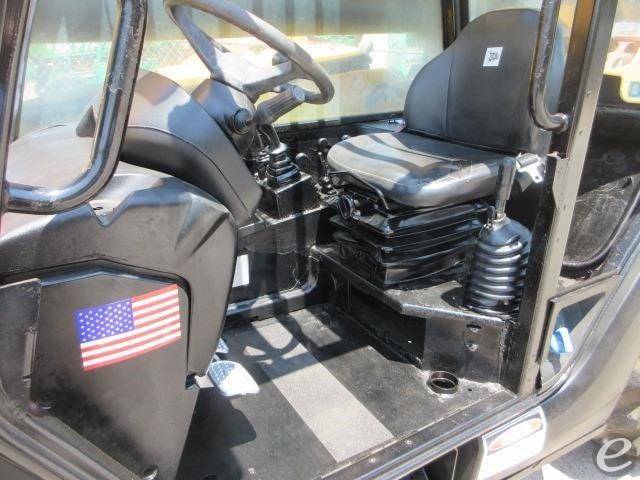 2015 JCB 510-56