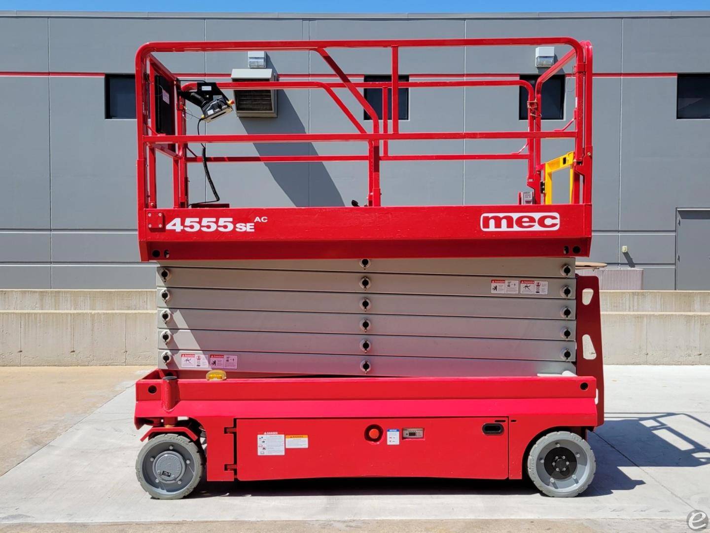 2023 MEC 4555SE Electric Scissor Li...