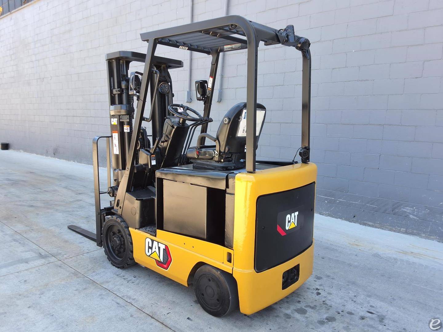 2012 Cat E5000