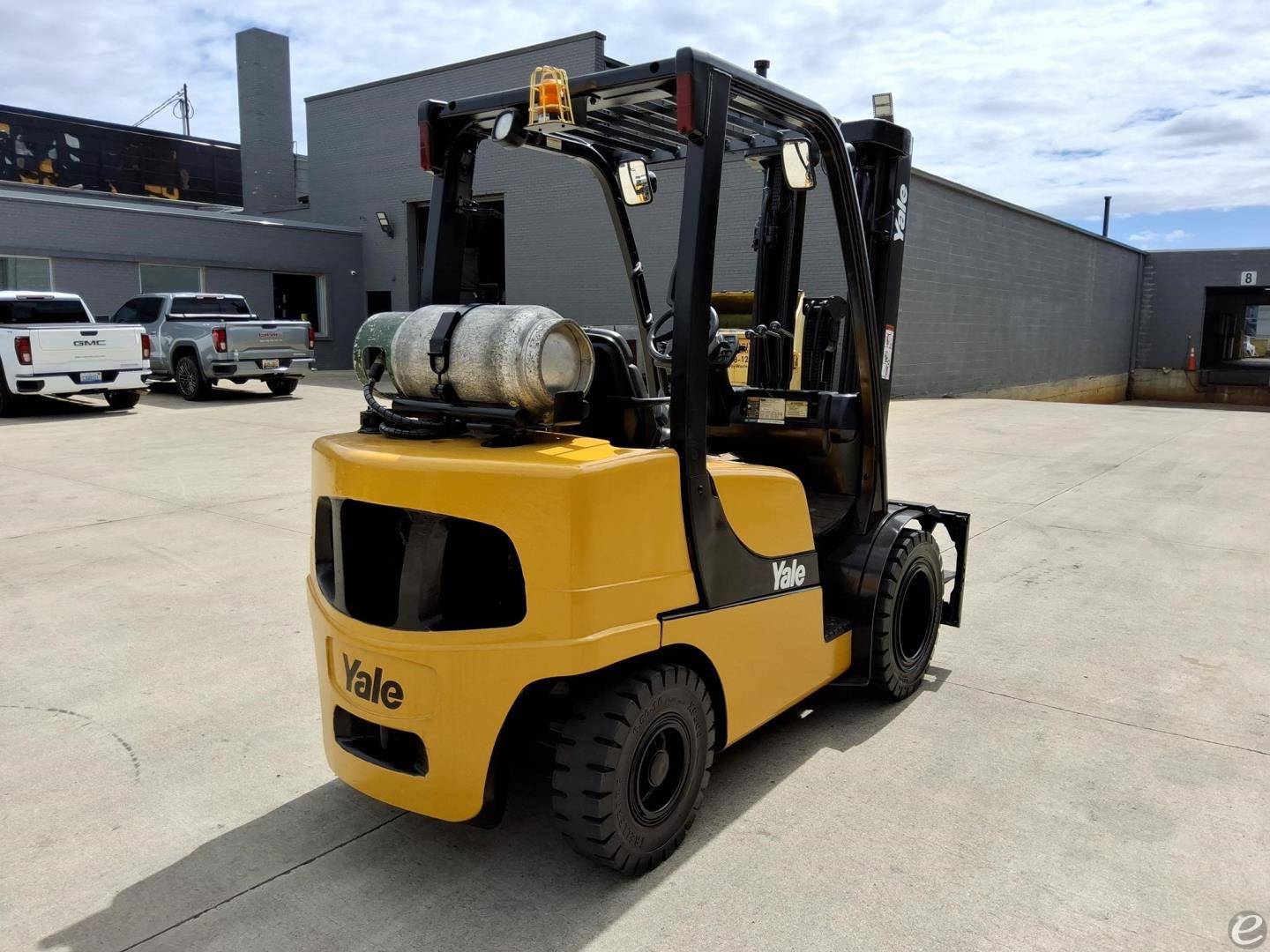 2015 Yale GLP060VX