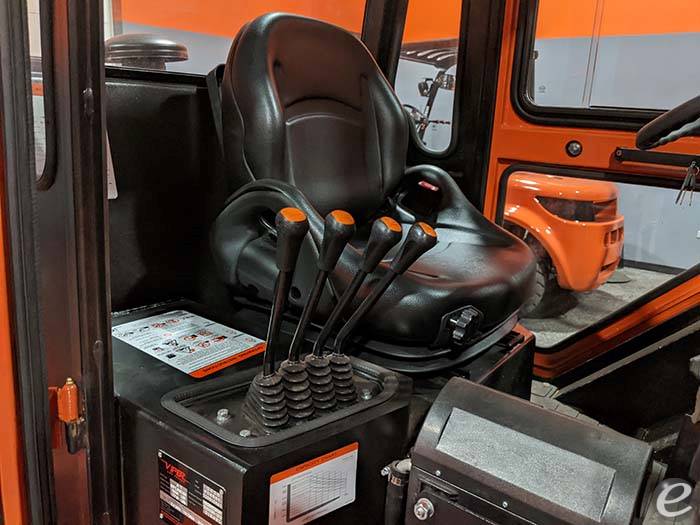 2026 Viper Lift Trucks RT80