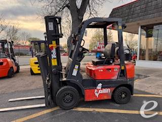 2014 Tailift FG18P