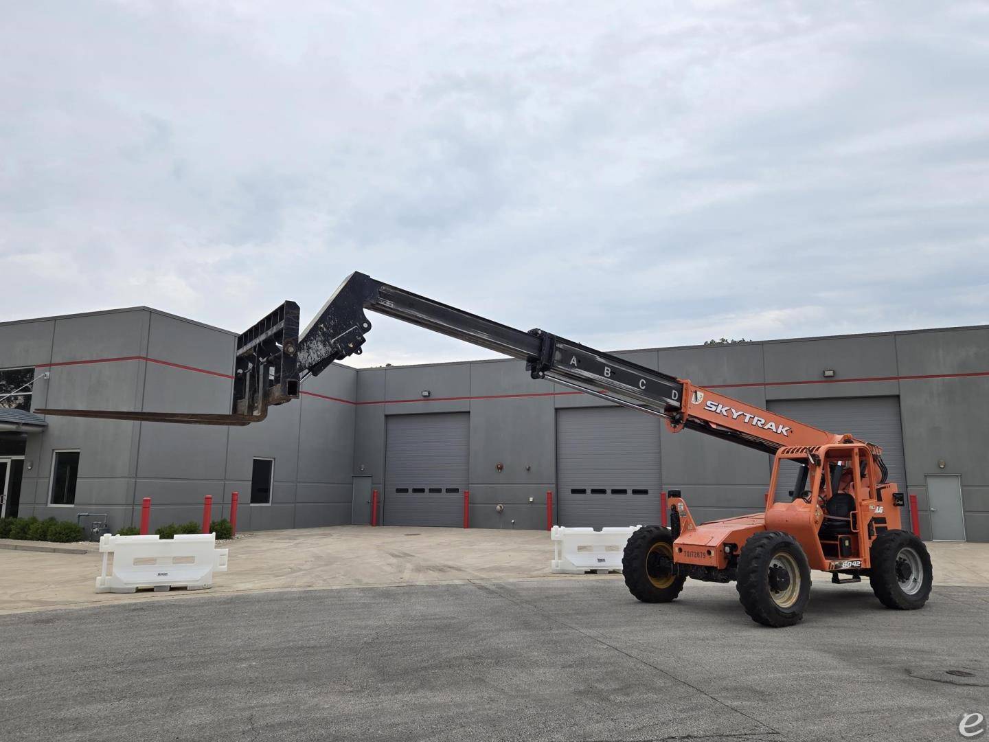 2019 Skytrak 6042