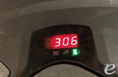 2020 Toyota 8HBW23
