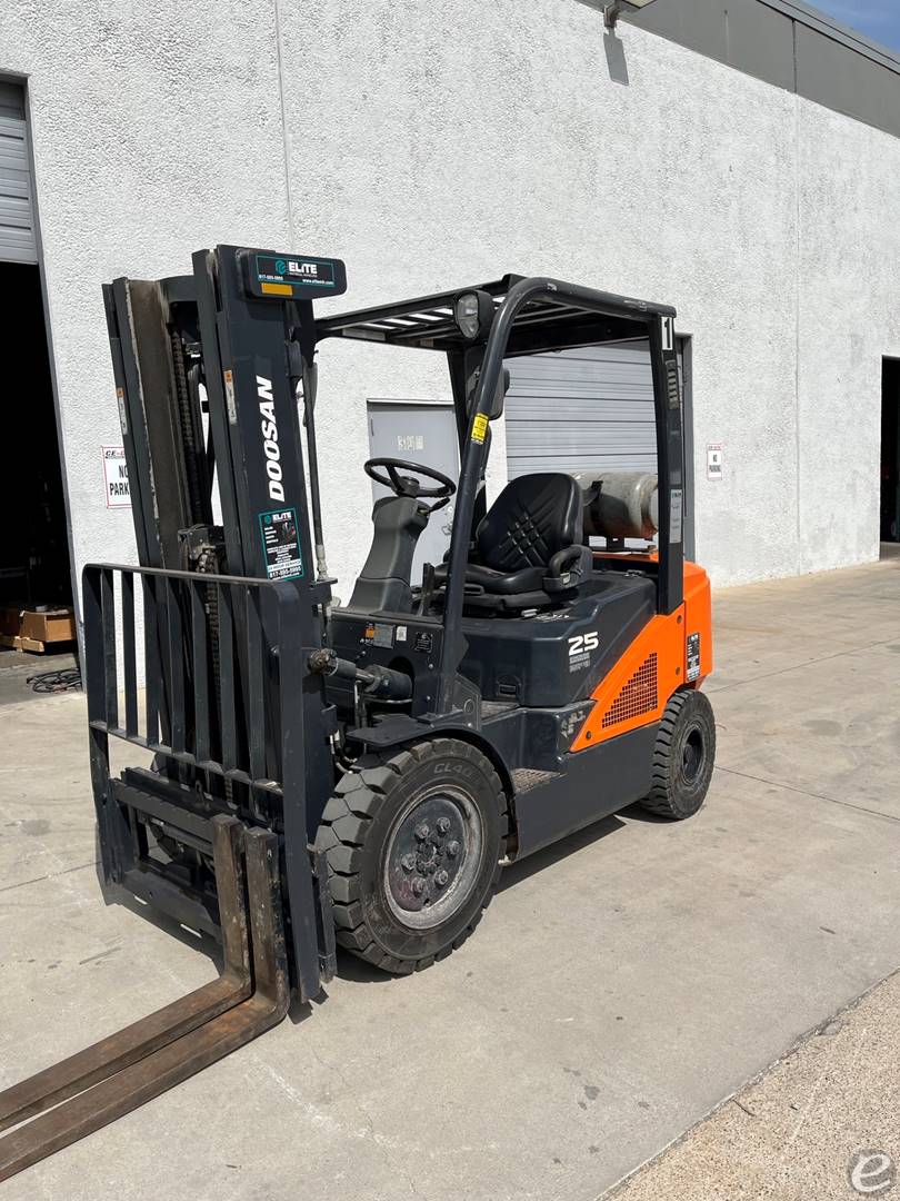2018 Doosan G25N-7