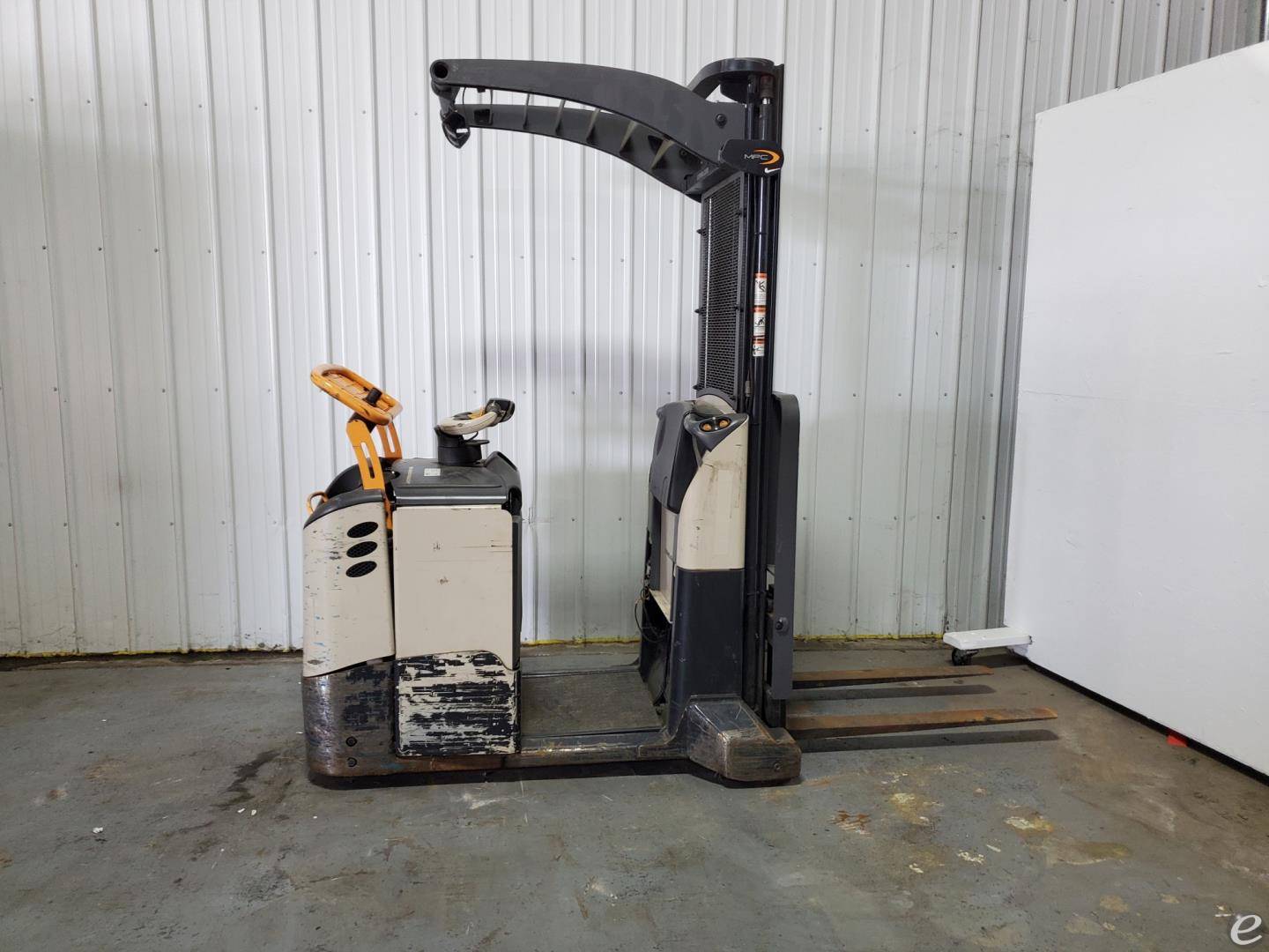2018 Crown MPC3040 Electric Forklift - 123Forklift
