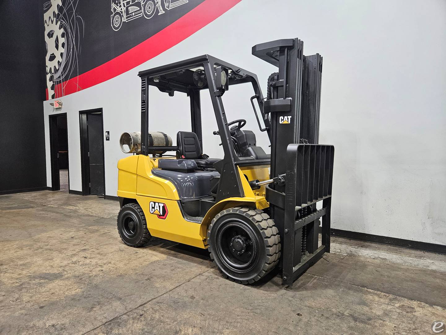 2014 Cat 2P5500