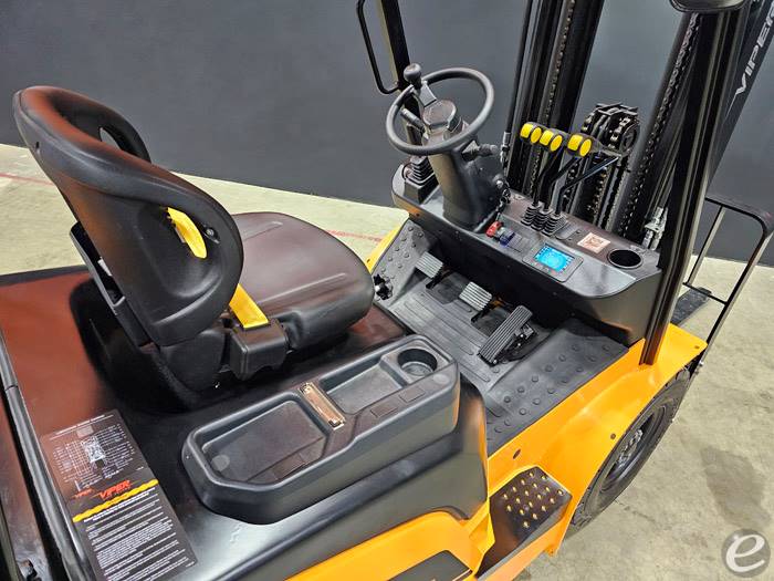 2026 Viper Lift Trucks FD25F