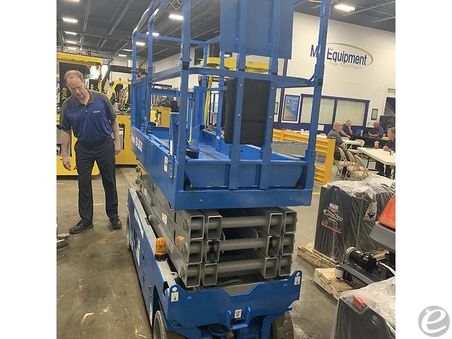 2014 Genie GS-2632 Electric Scissor Lift - 123Forklift