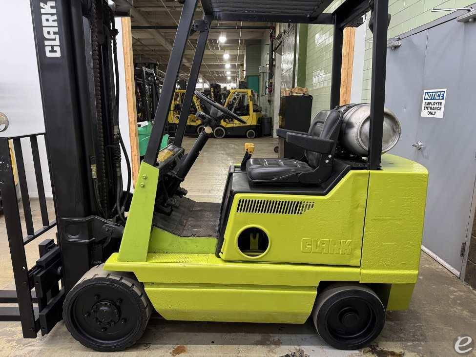 1990 Clark GCX25 LP Gas Forklift - 123Forklift