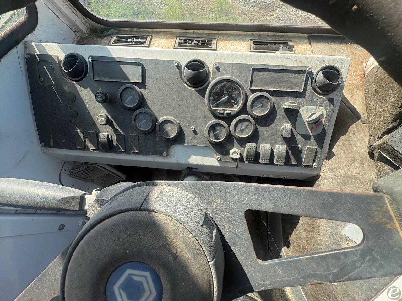 2011 Capacity TJ5000
