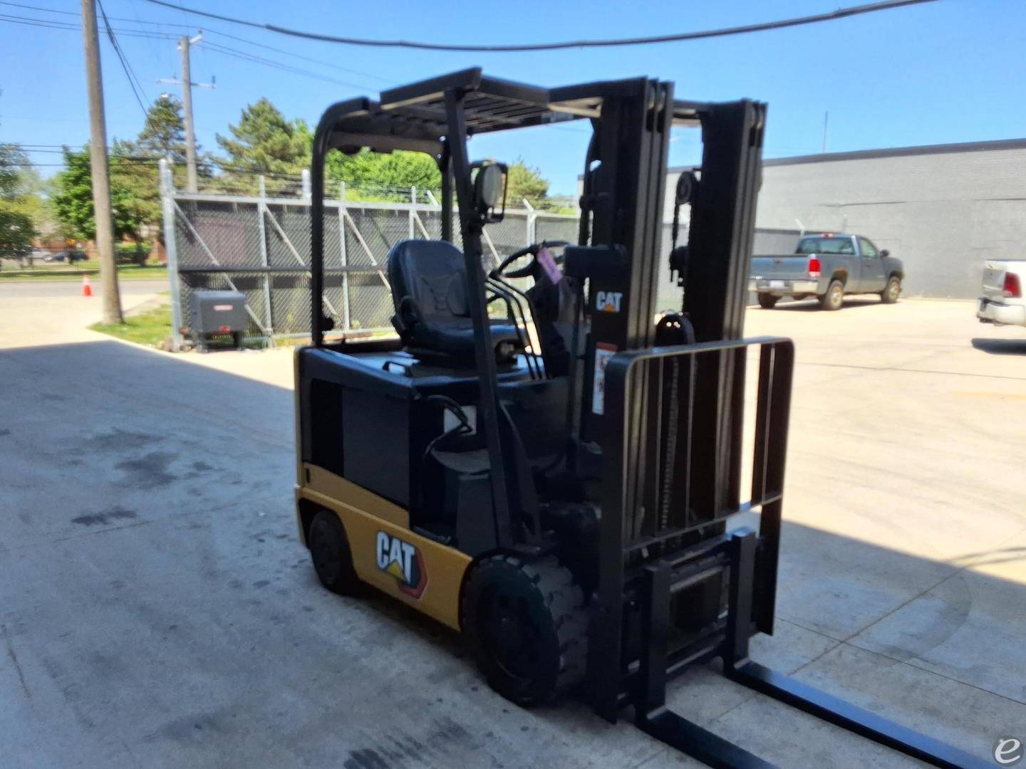 2012 Cat E5000