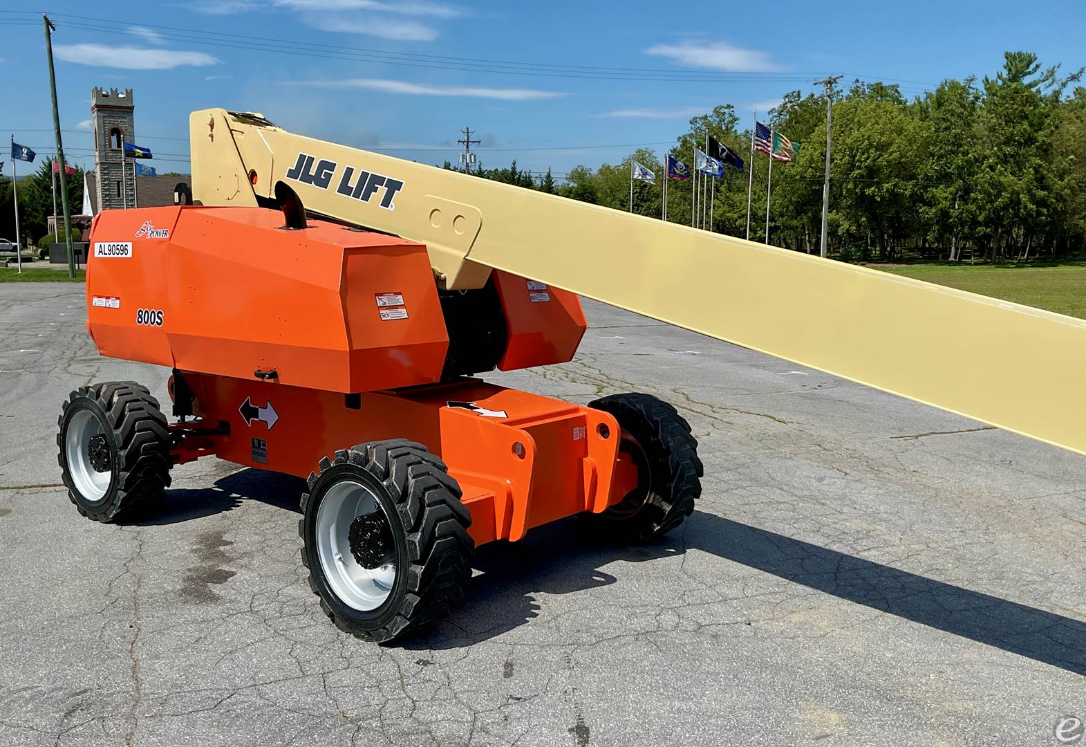 2017 JLG 800S