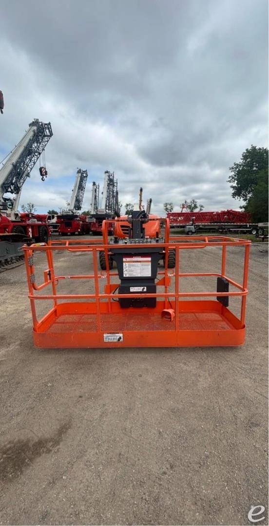 2015 JLG 600AJ