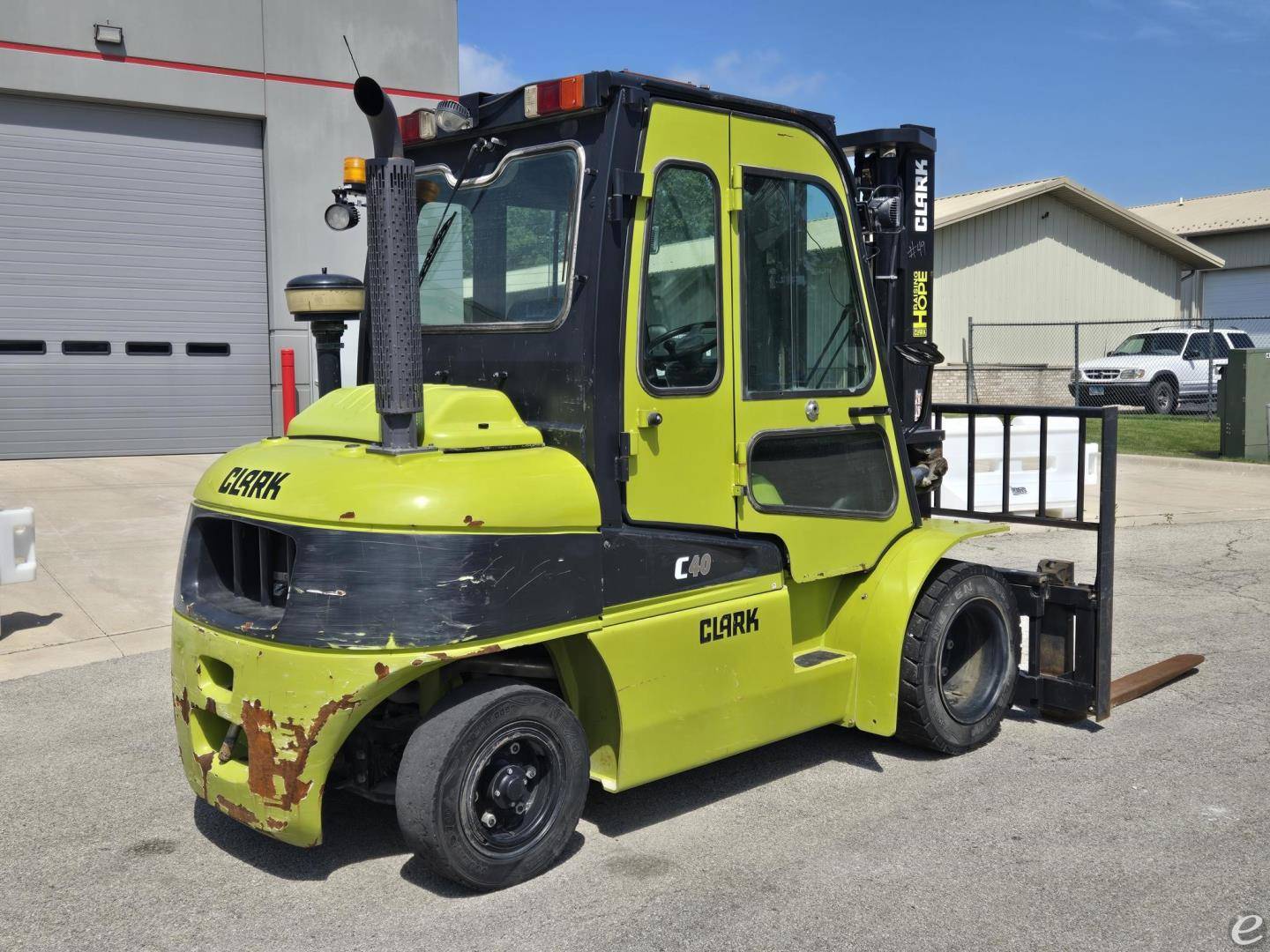 2021 Clark C40D
