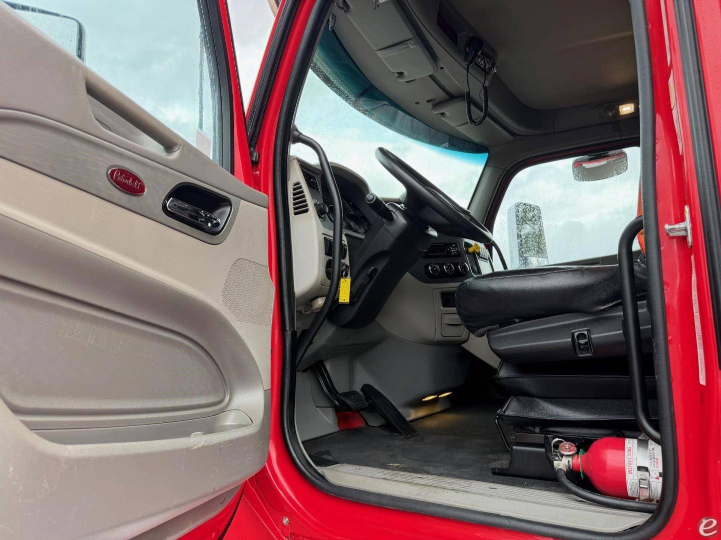 2021 Peterbilt 567