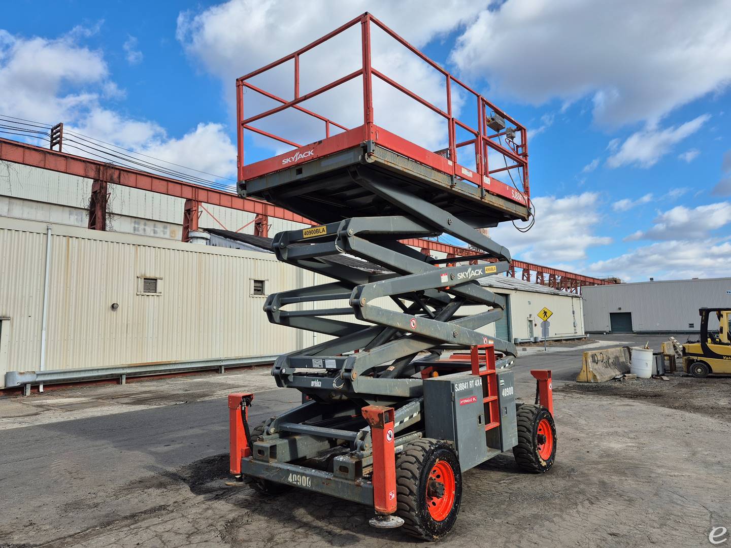 2017 Skyjack SJ8841RT