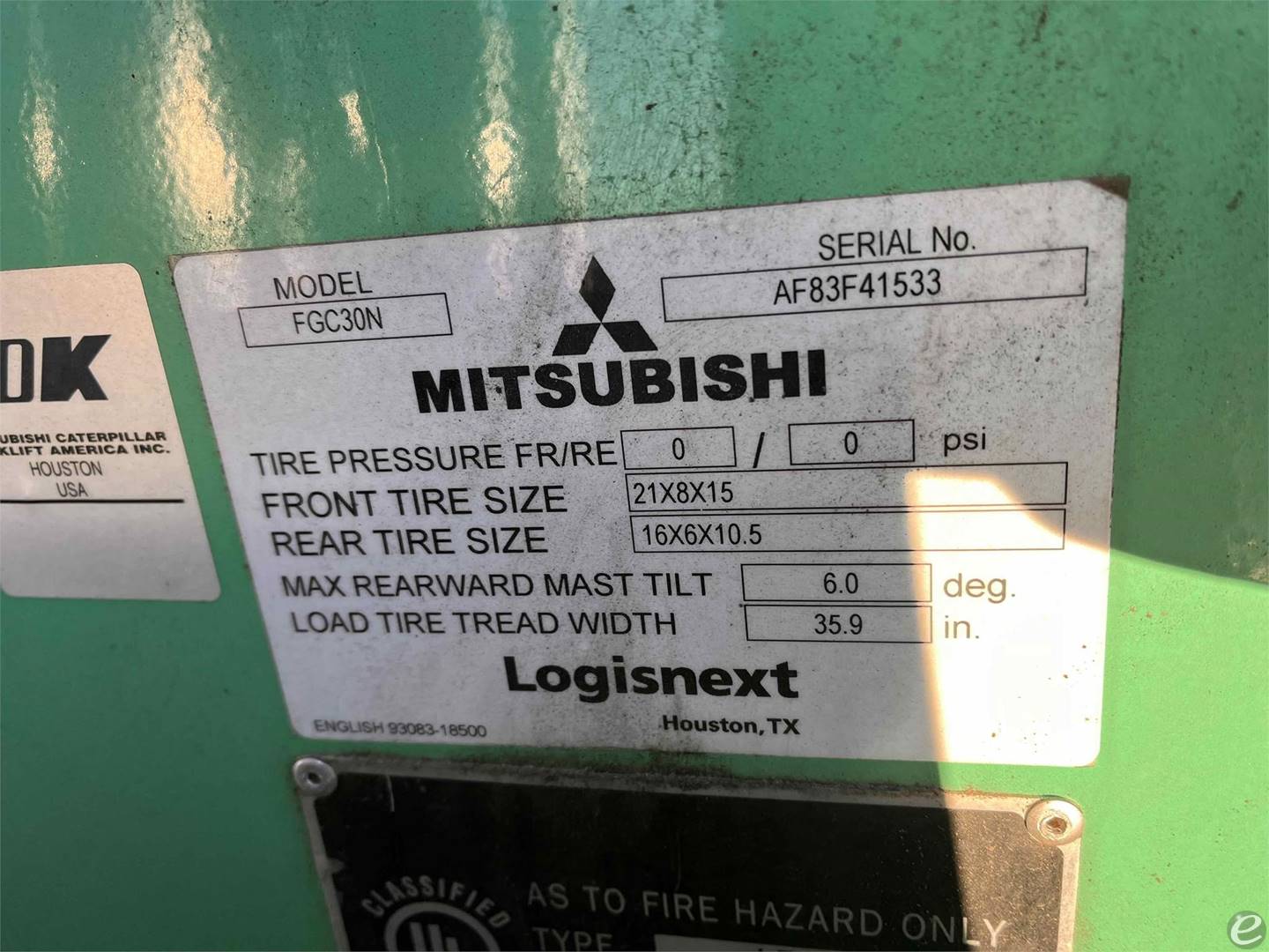 2022 Mitsubishi FGC30N