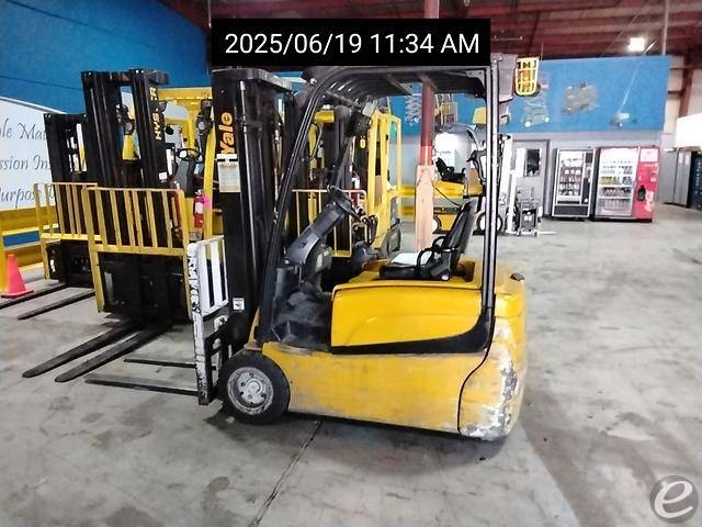 2013 Yale ERP040VT