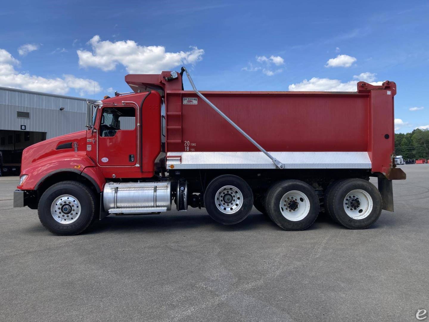 2019 Kenworth T440
