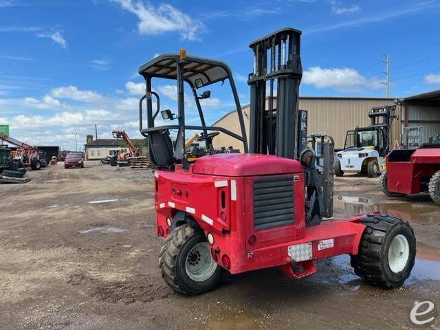 2011 Moffett M55P