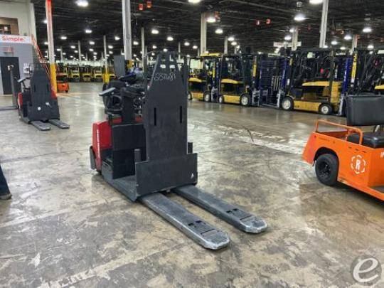 2020 Raymond 8510