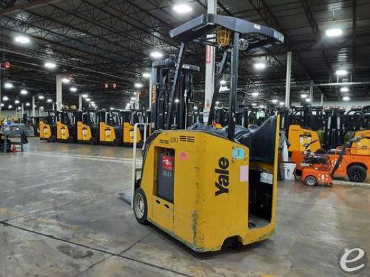 2016 Yale ESC040 Electric Forklift - 123Forklift