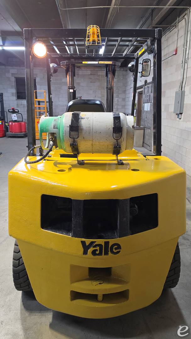 1999 Yale GLP080LGNGBF088
