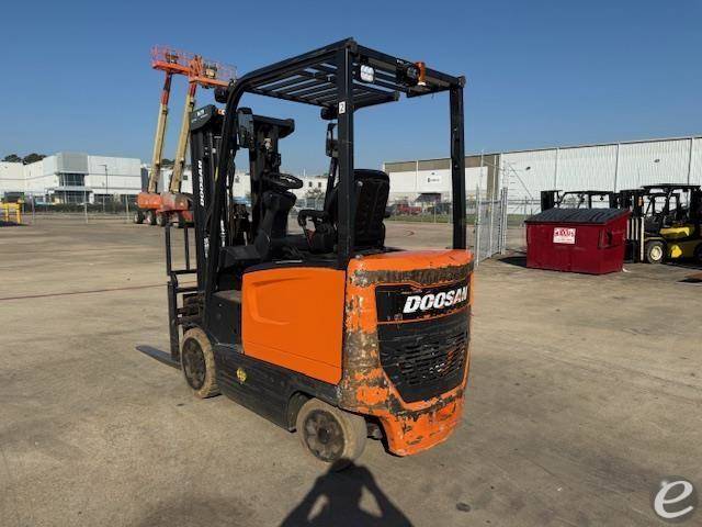 2023 Doosan BC30S-7
