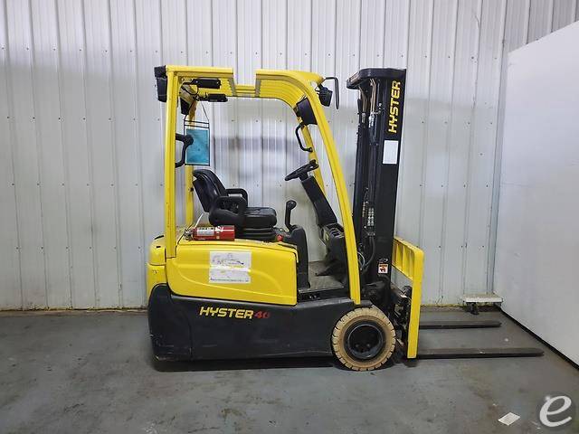 2014 Hyster J40XNT Electric Forklif...