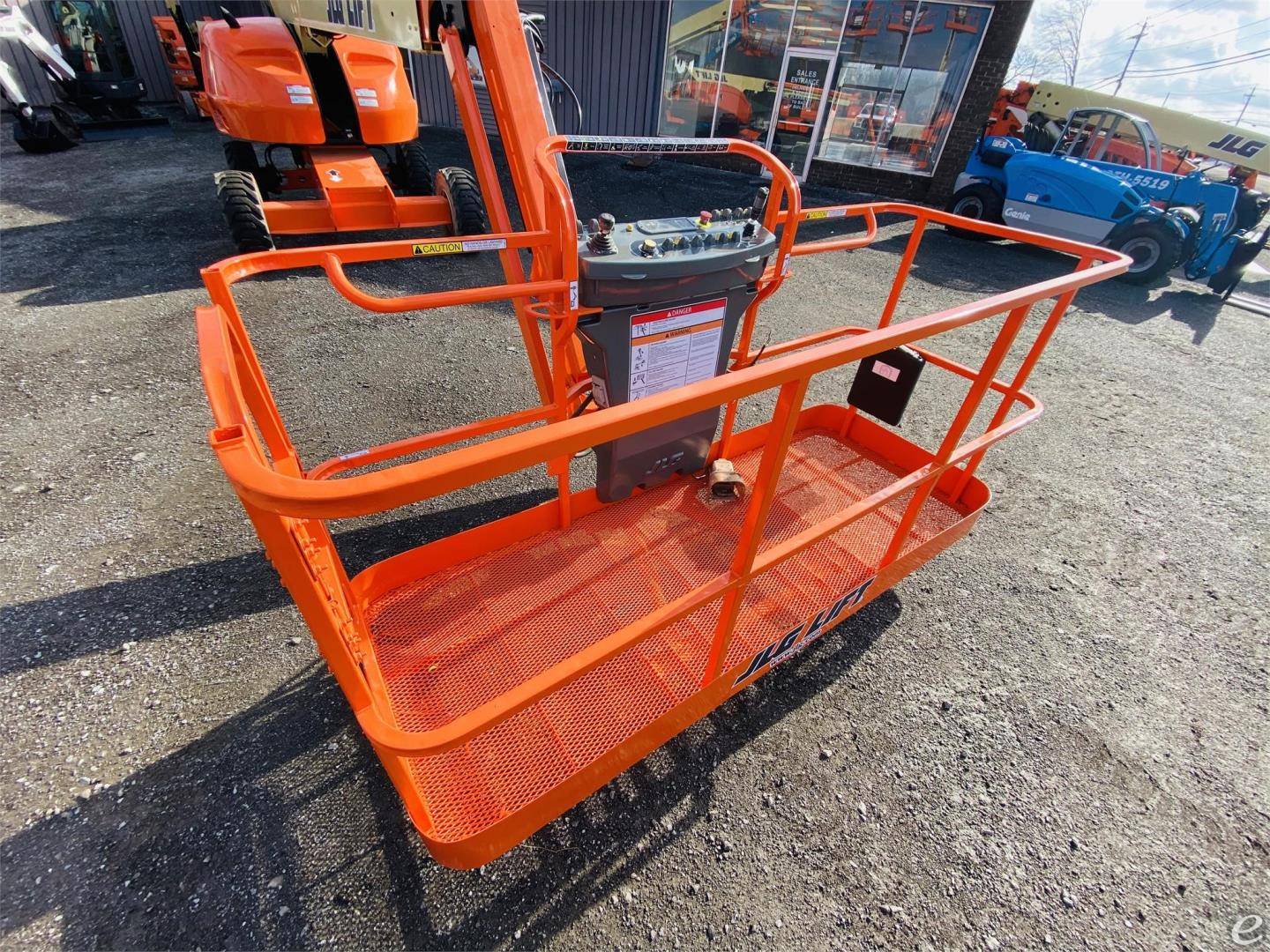 2013 JLG 460SJ