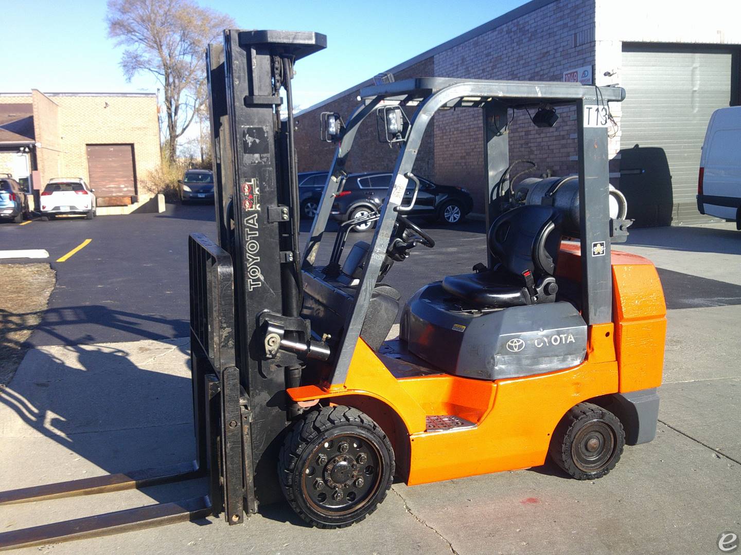 2010 Toyota 7FGCU32 LP Gas Forklift...