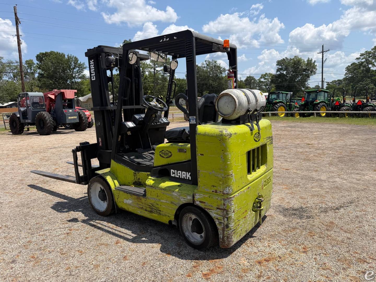 2005 Clark CGC40L