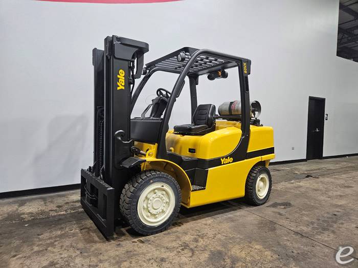 2017 Yale GLP080VX