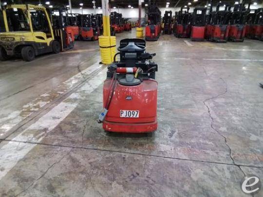 2015 Raymond 8510