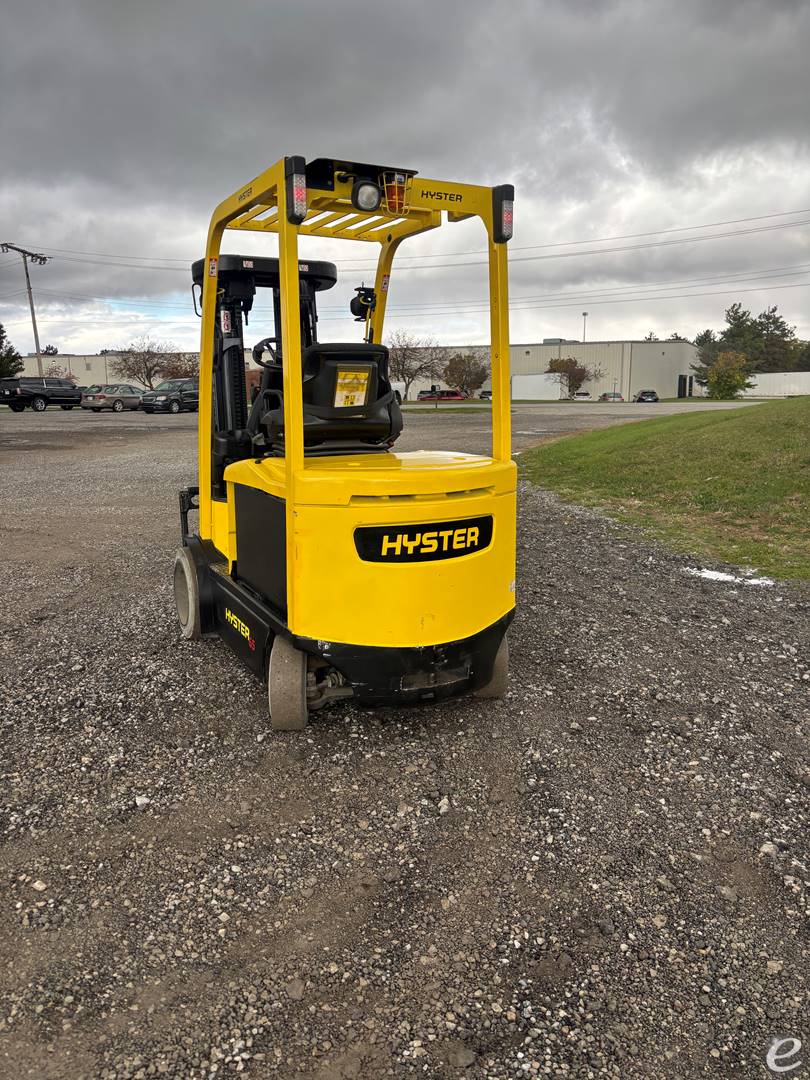2014 Hyster E65XM
