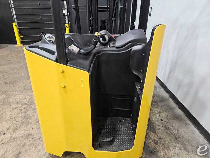2017 Yale ESC404