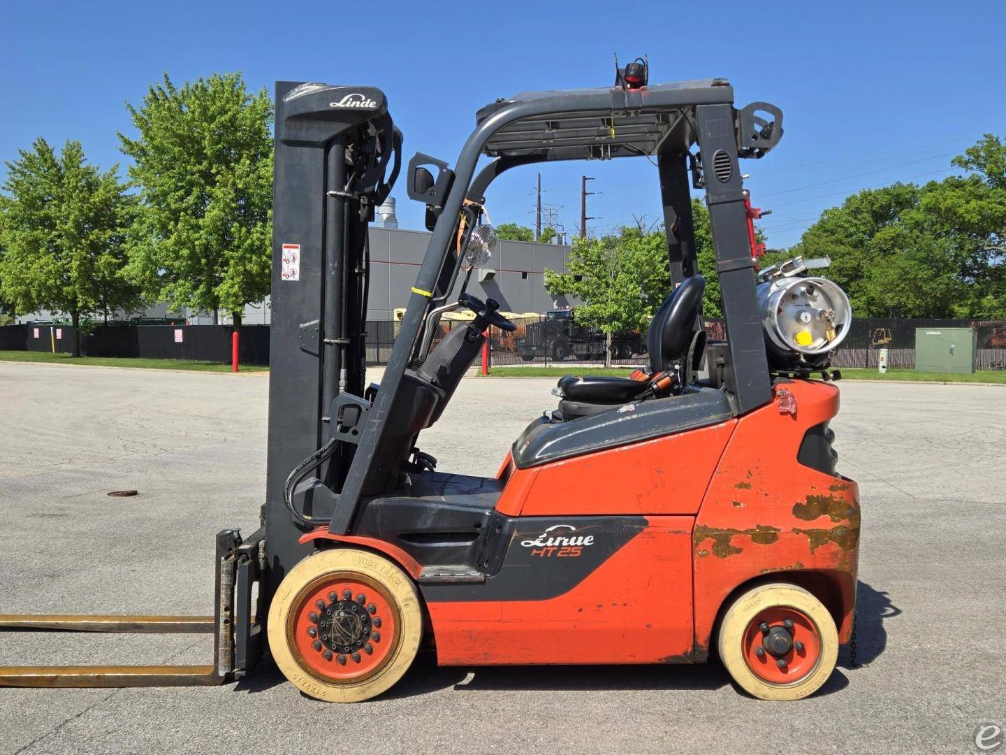 2019 Linde HT25CT LP Gas Forklift