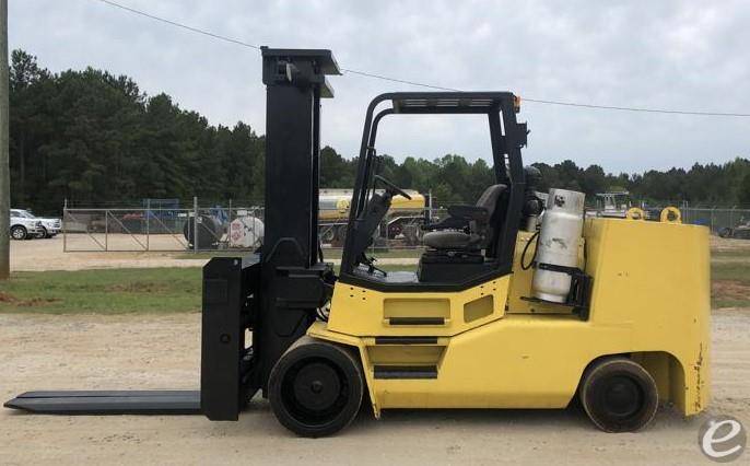 2005 Hoist Liftruck F400 @ 30
